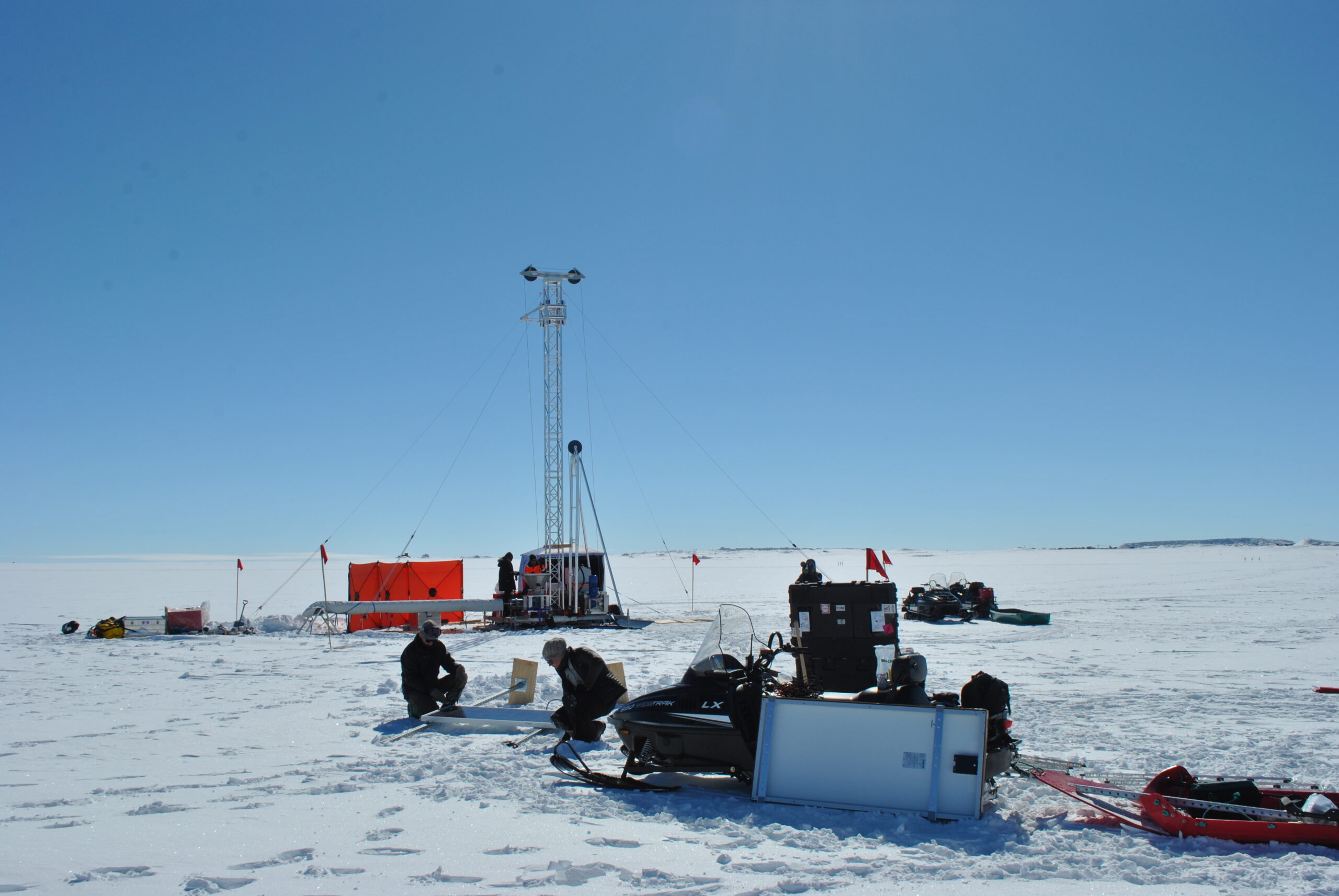 radio-detector station at Summit Greenland